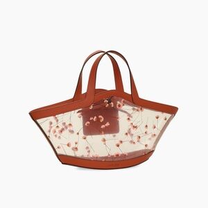 Cult Gaia
Mini Yara Floral Tote Bag
Currant Multi